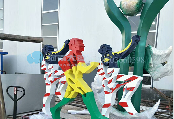 河南不銹鋼雕塑在進行維護之前要做哪些工作呢(圖1) 河南不銹鋼雕塑在進行維護之前要做哪些工作呢(圖1)