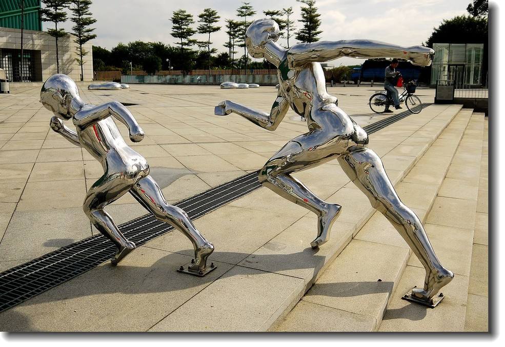 雕塑中河南不銹鋼雕塑有哪些優(yōu)勢(shì)功能(圖1) 雕塑中河南不銹鋼雕塑有哪些優(yōu)勢(shì)功能(圖1)